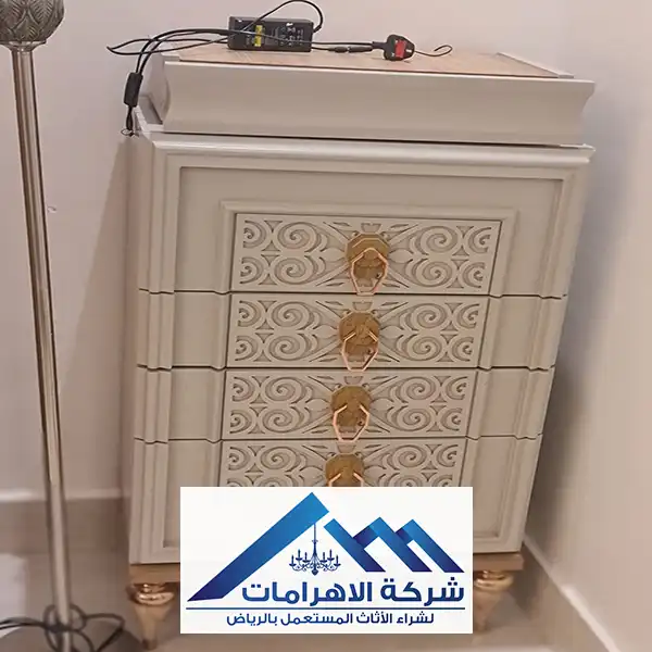 شراء الاثاث في الرياض