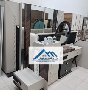 • "شركة الأهرامات شراء الأثاث المستعمل شرق الرياض"